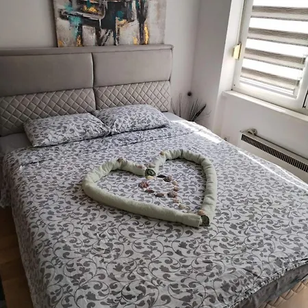 De Luxe Republic Square Of 100sqm Apartament *